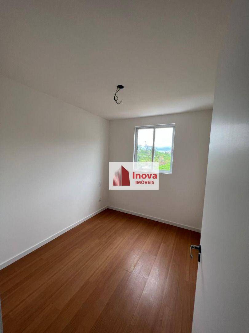 Apartamento à venda com 2 quartos, 62m² - Foto 17