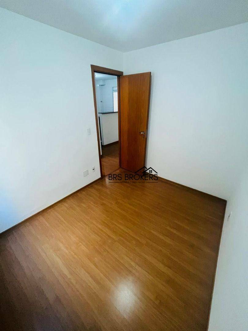 Apartamento à venda com 2 quartos, 38m² - Foto 40