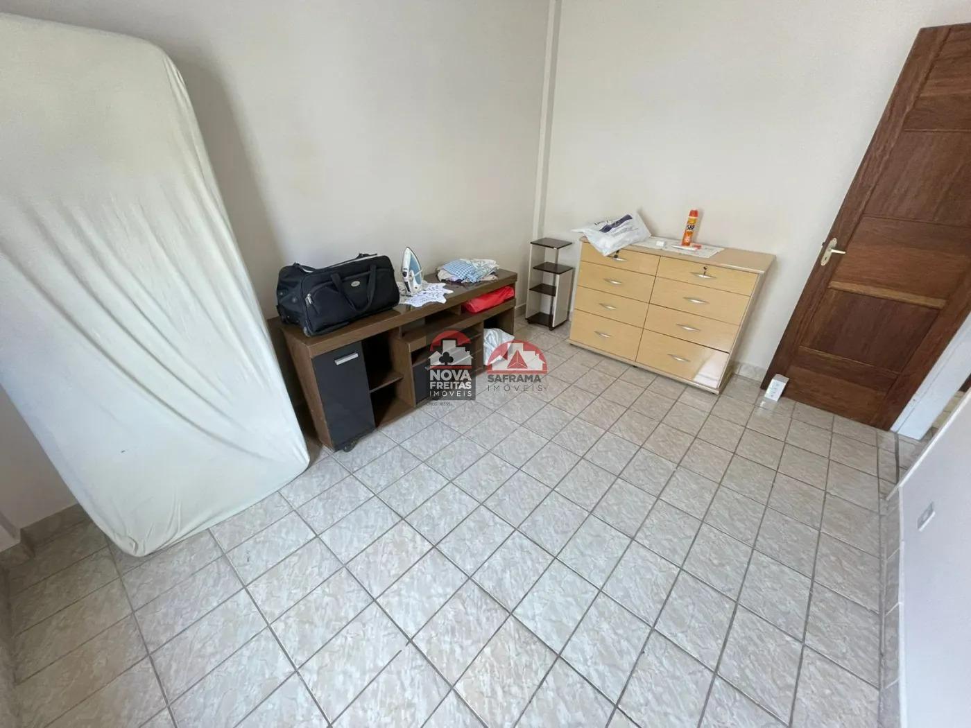 Apartamento à venda com 2 quartos, 75m² - Foto 8