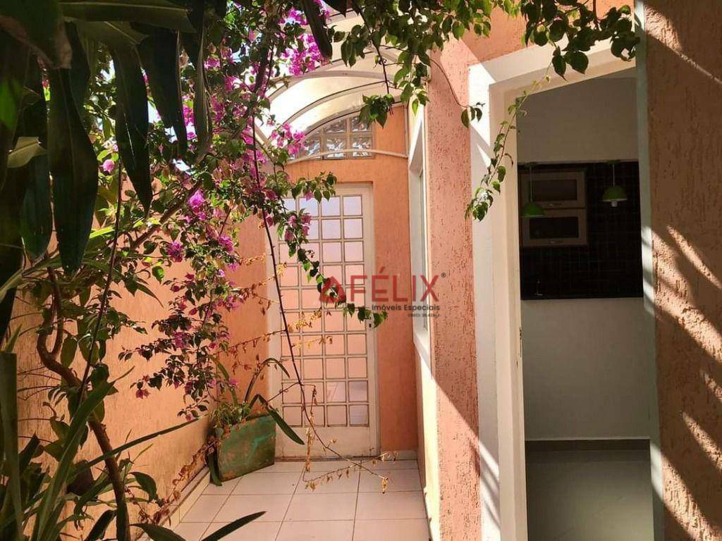 Casa de Condomínio à venda com 2 quartos, 180m² - Foto 9