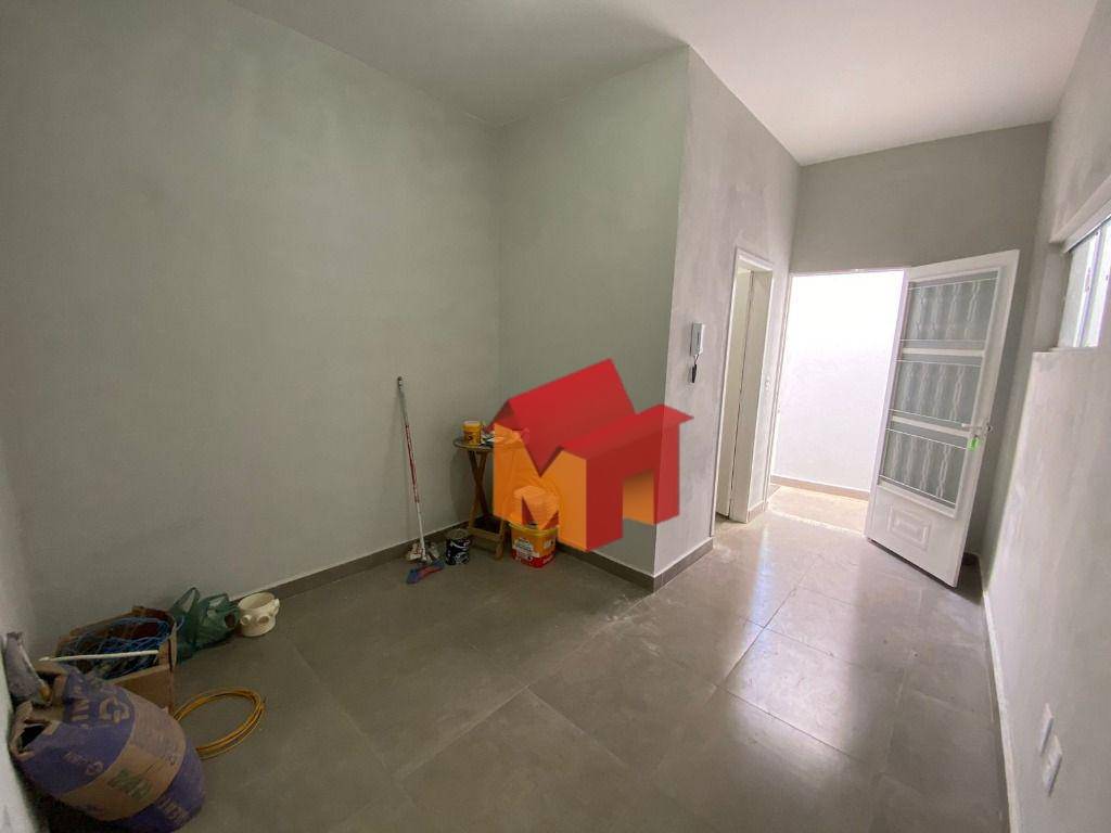 Casa para alugar com 1 quarto, 45m² - Foto 6