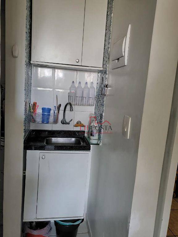 Apartamento à venda com 2 quartos, 60m² - Foto 20