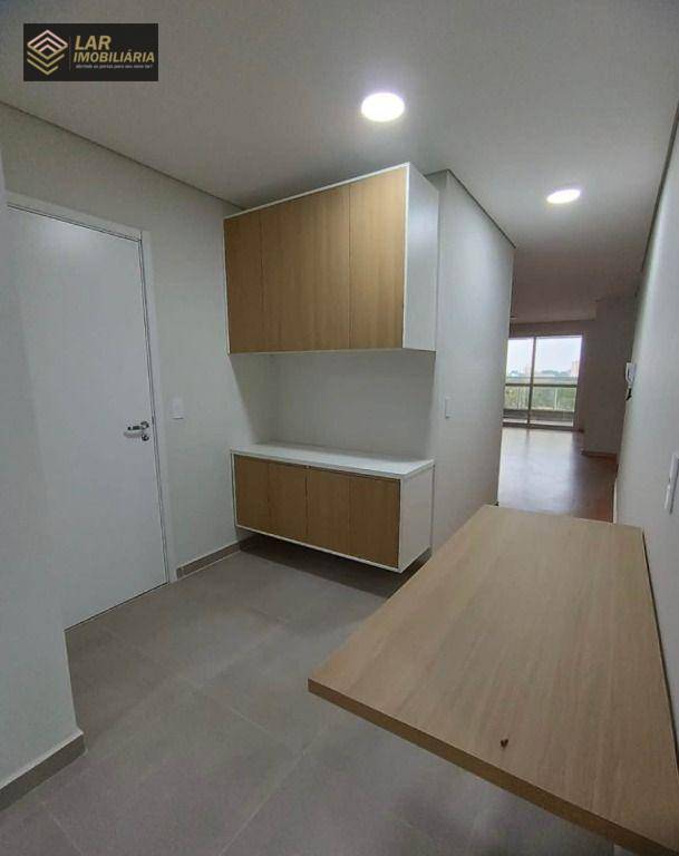 Apartamento para alugar com 3 quartos, 112m² - Foto 6