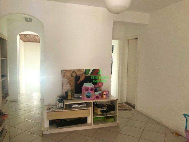 Casa à venda com 3 quartos, 192m² - Foto 10