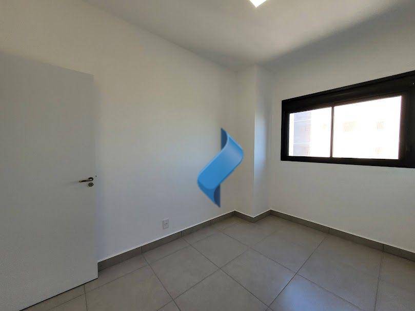 Apartamento para alugar com 3 quartos, 125m² - Foto 23