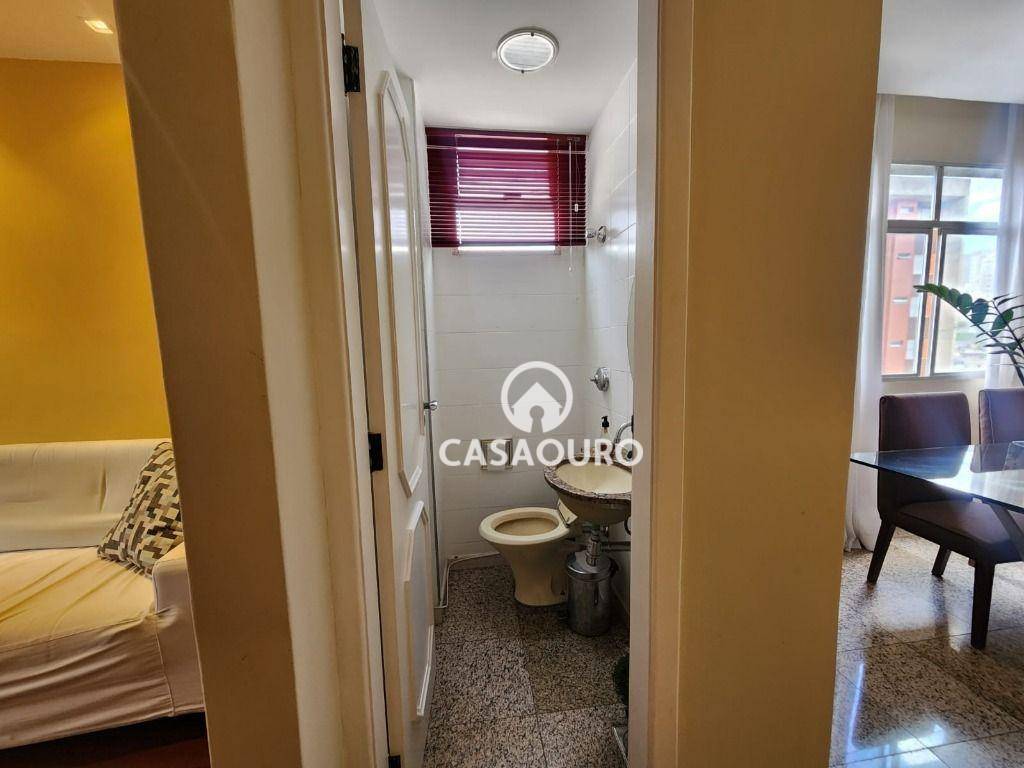 Apartamento à venda com 3 quartos, 131m² - Foto 7