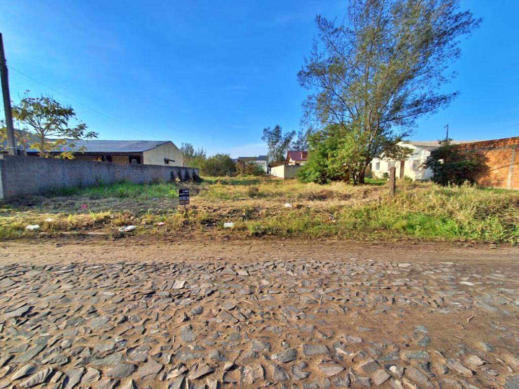 Terreno à venda, 300m² - Foto 1