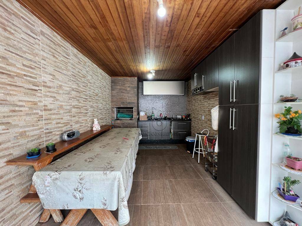 Casa de Condomínio à venda com 3 quartos, 360m² - Foto 13