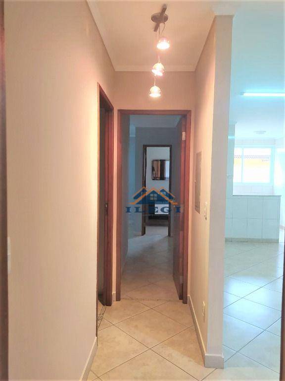 Apartamento para alugar com 3 quartos, 94m² - Foto 4