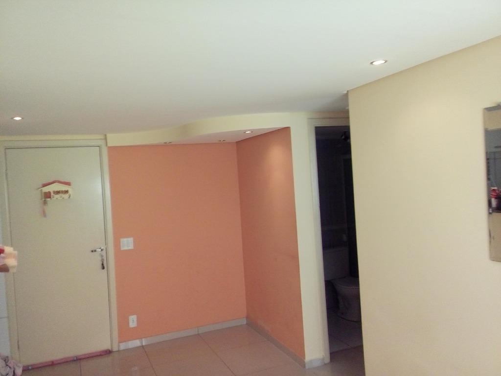 Apartamento à venda com 2 quartos, 49m² - Foto 8