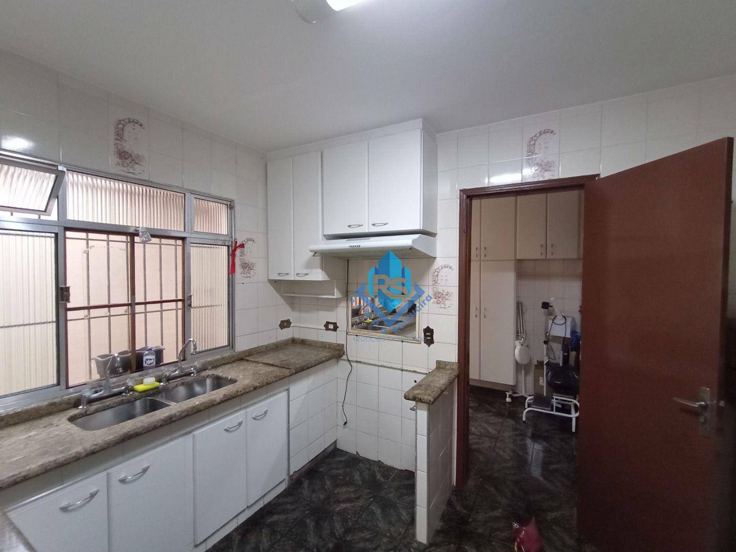 Sobrado à venda com 3 quartos, 286m² - Foto 14