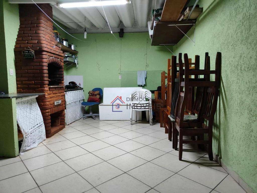 Sobrado à venda com 3 quartos, 237m² - Foto 8