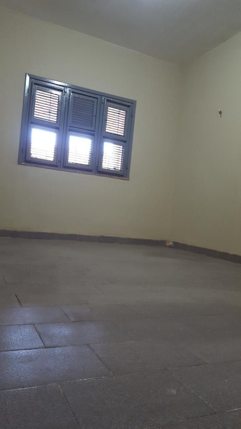 Casa para alugar com 4 quartos, 188m² - Foto 12