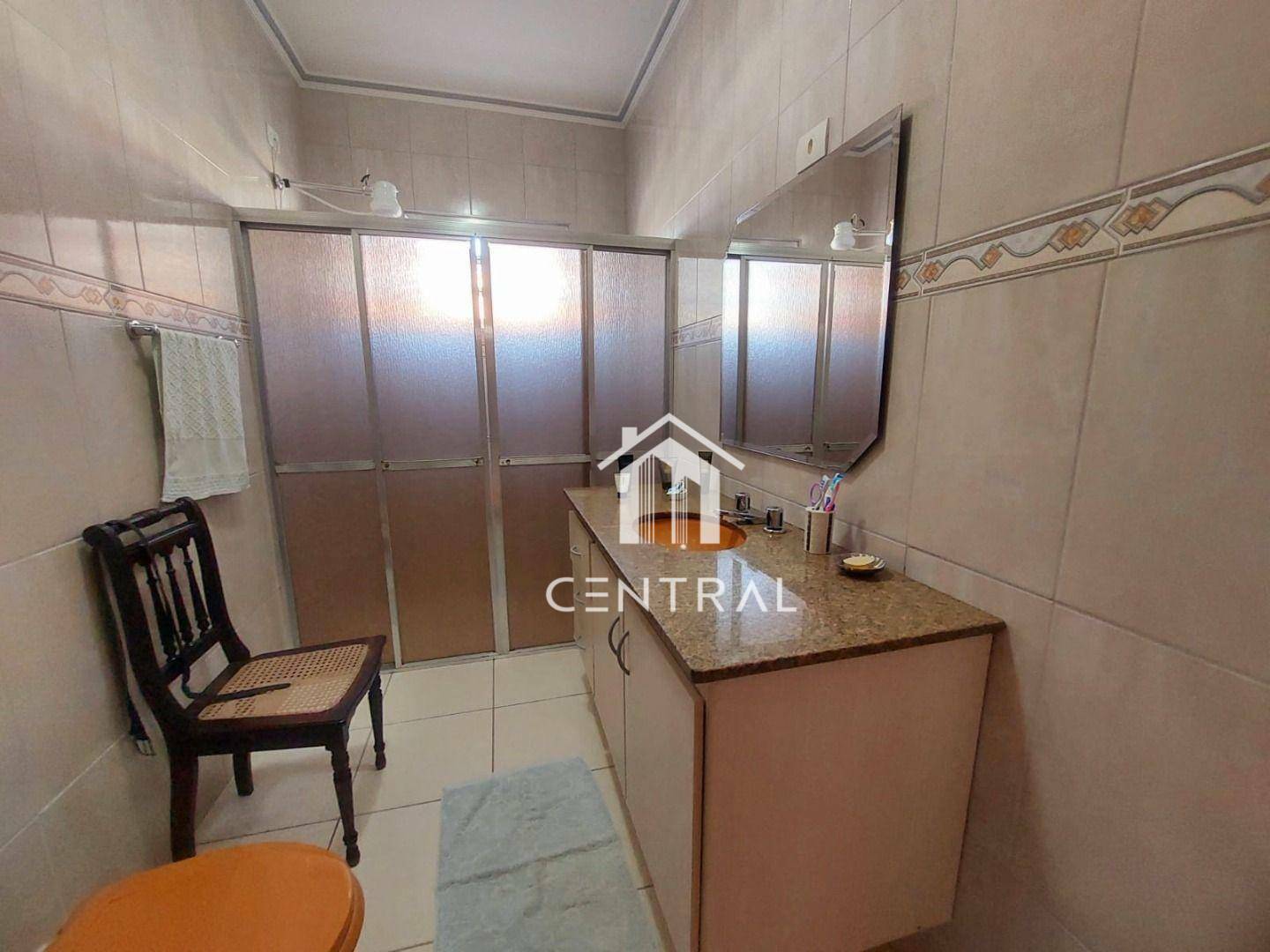 Sobrado à venda com 2 quartos, 180m² - Foto 16