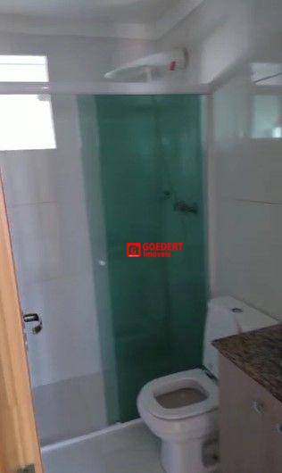 Apartamento para alugar com 3 quartos, 70m² - Foto 9