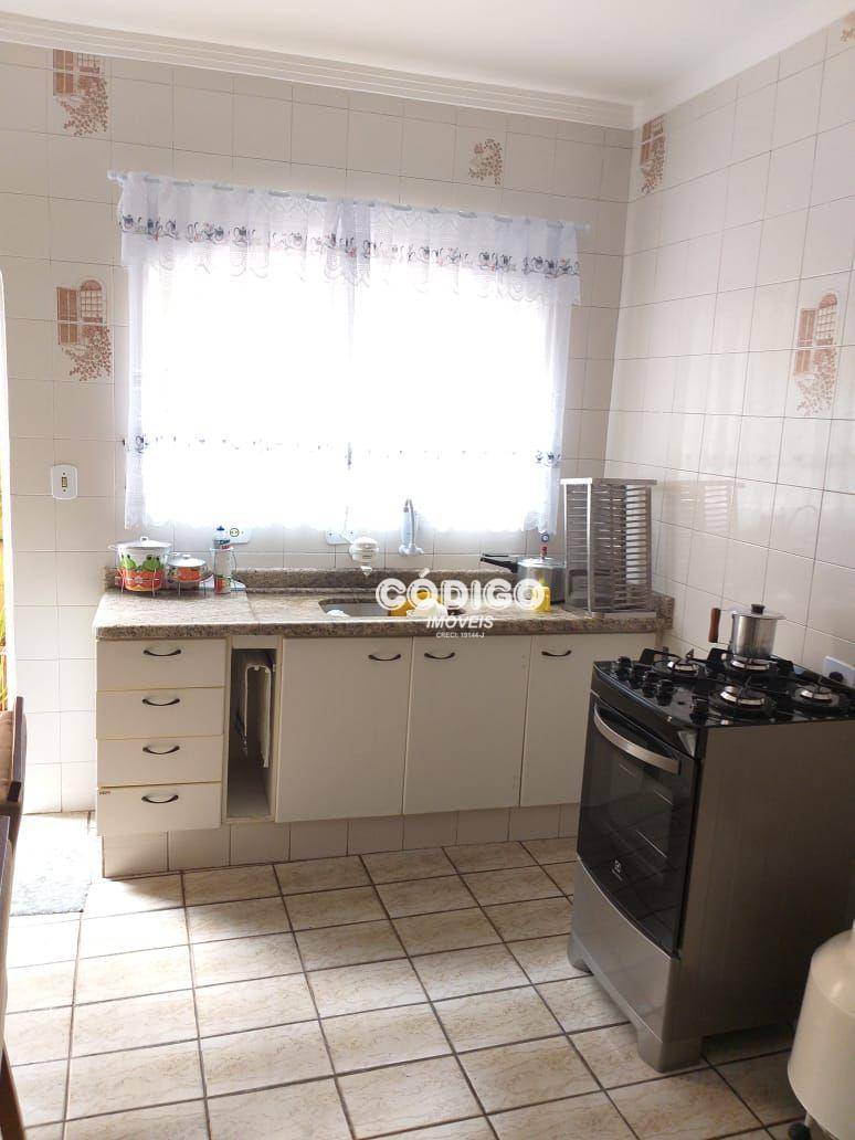 Sobrado à venda com 3 quartos, 181m² - Foto 9