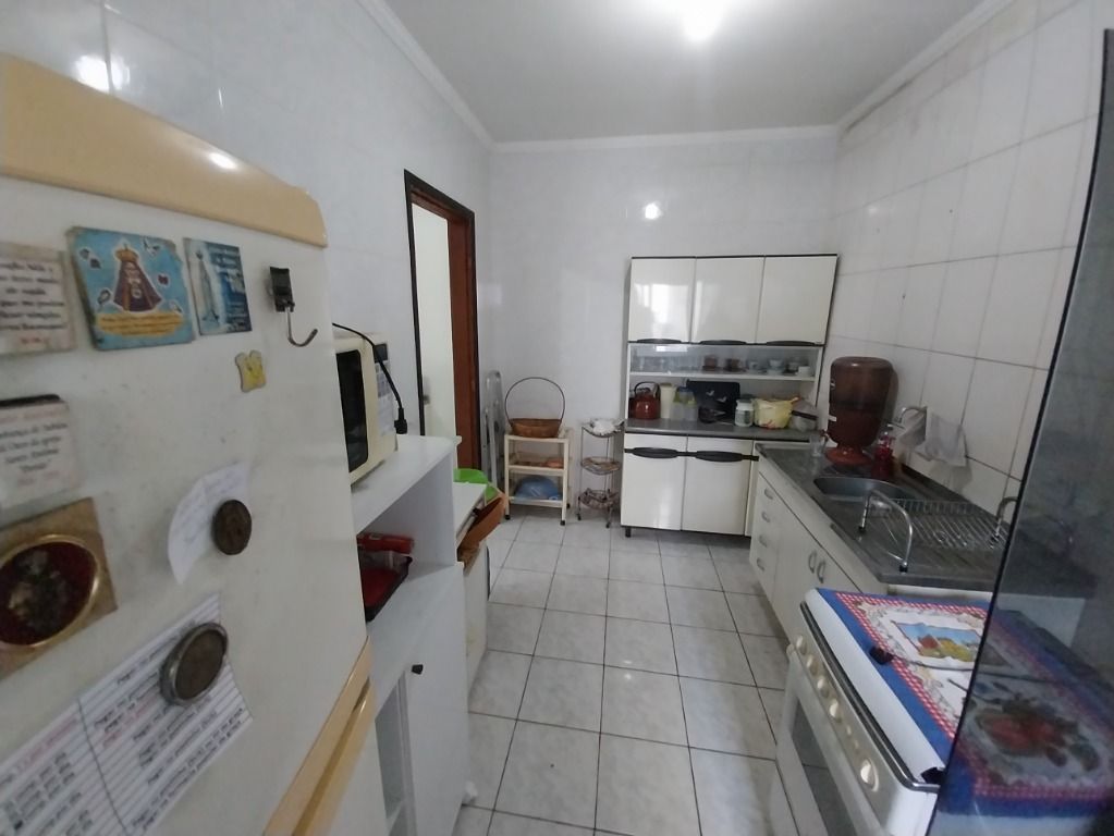 Apartamento para alugar com 2 quartos, 52m² - Foto 13