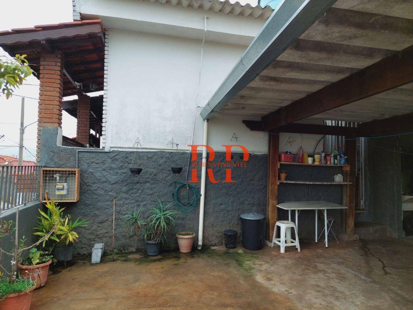 Casa à venda com 3 quartos, 240m² - Foto 24