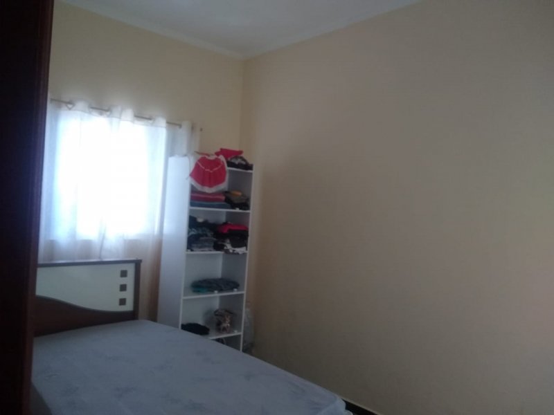 Apartamento à venda com 2 quartos, 63m² - Foto 2