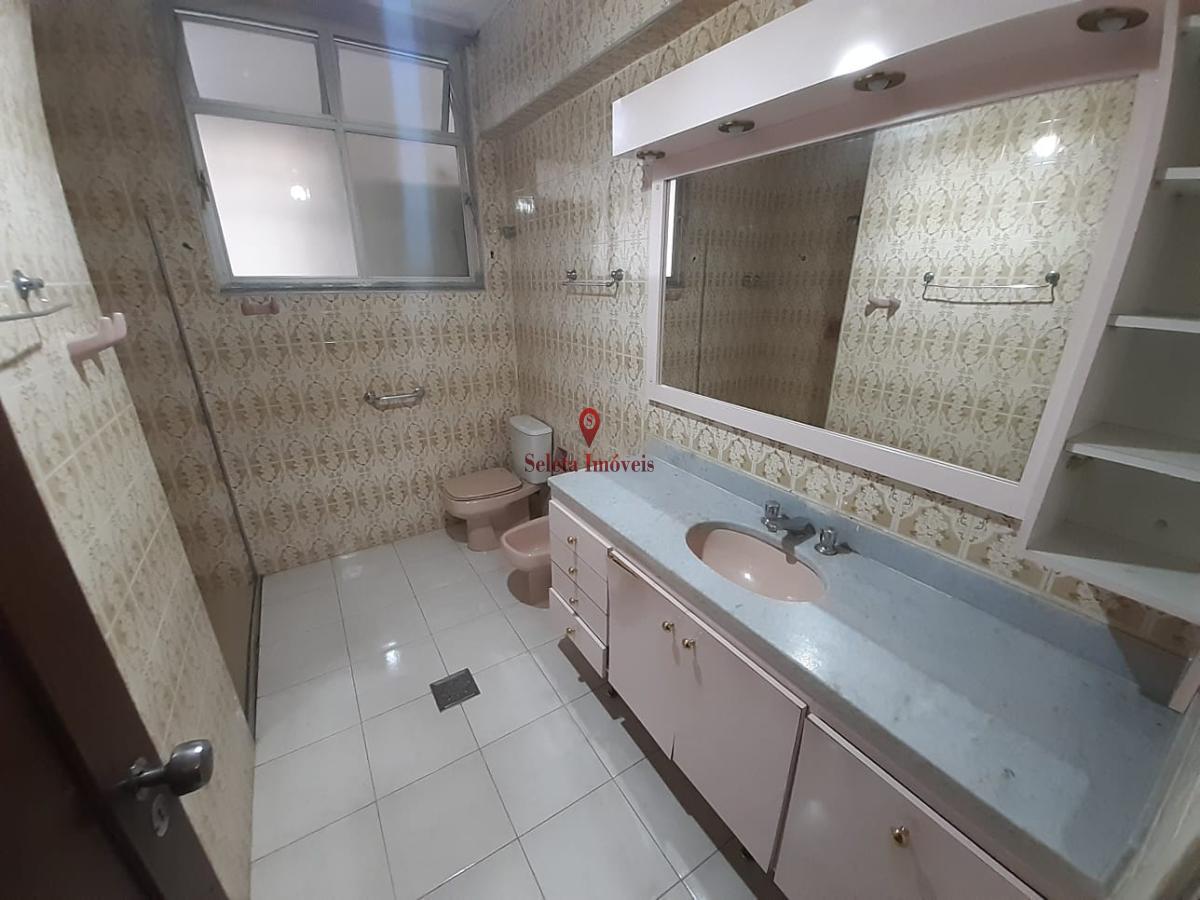 Apartamento à venda com 3 quartos, 170m² - Foto 19