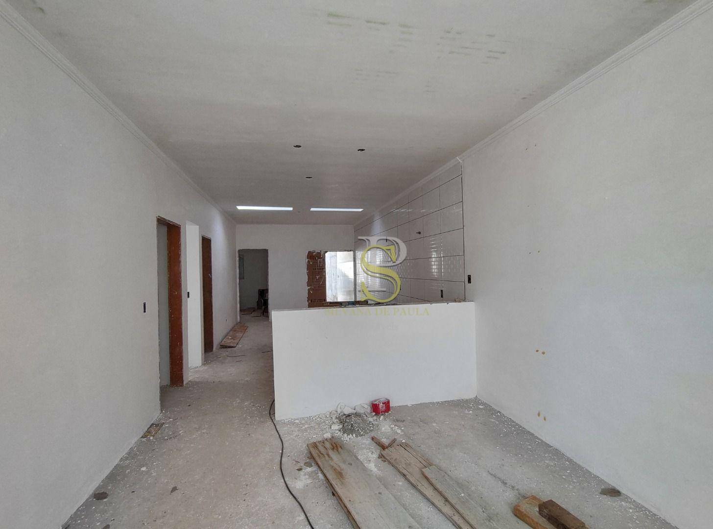 Casa à venda com 3 quartos, 100m² - Foto 5