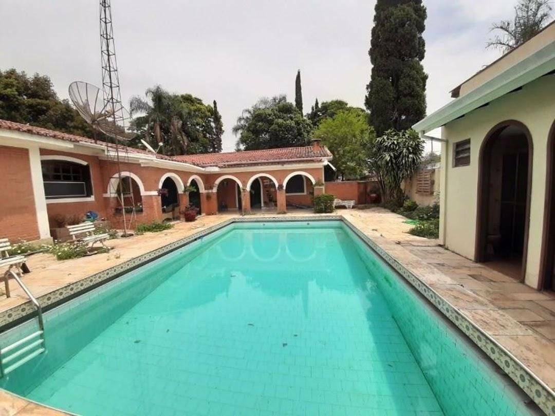 Casa à venda com 5 quartos, 600m² - Foto 6