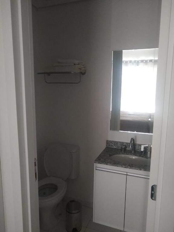 Apartamento para alugar com 1 quarto, 35m² - Foto 12