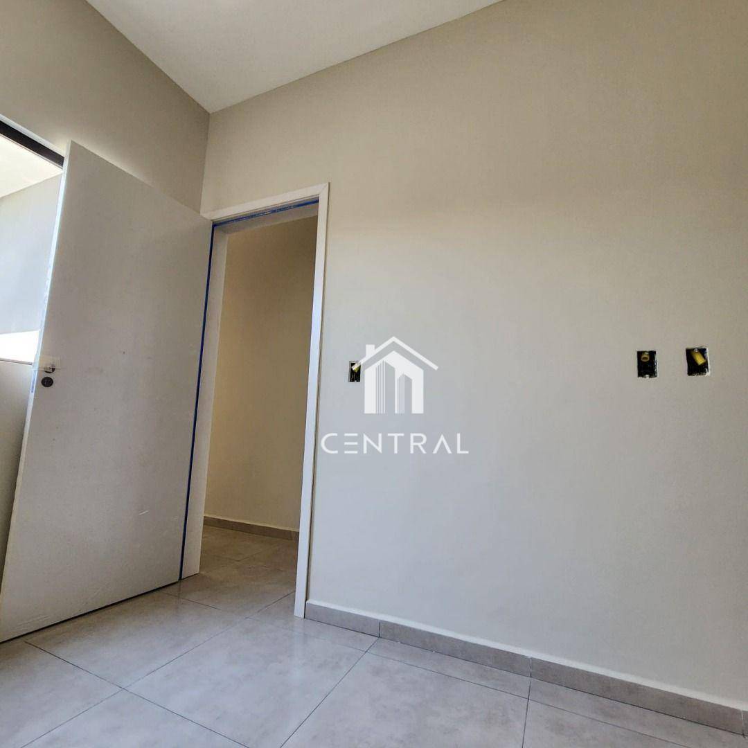 Casa à venda com 2 quartos, 51m² - Foto 12