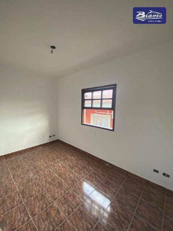 Sobrado à venda com 3 quartos, 180m² - Foto 39