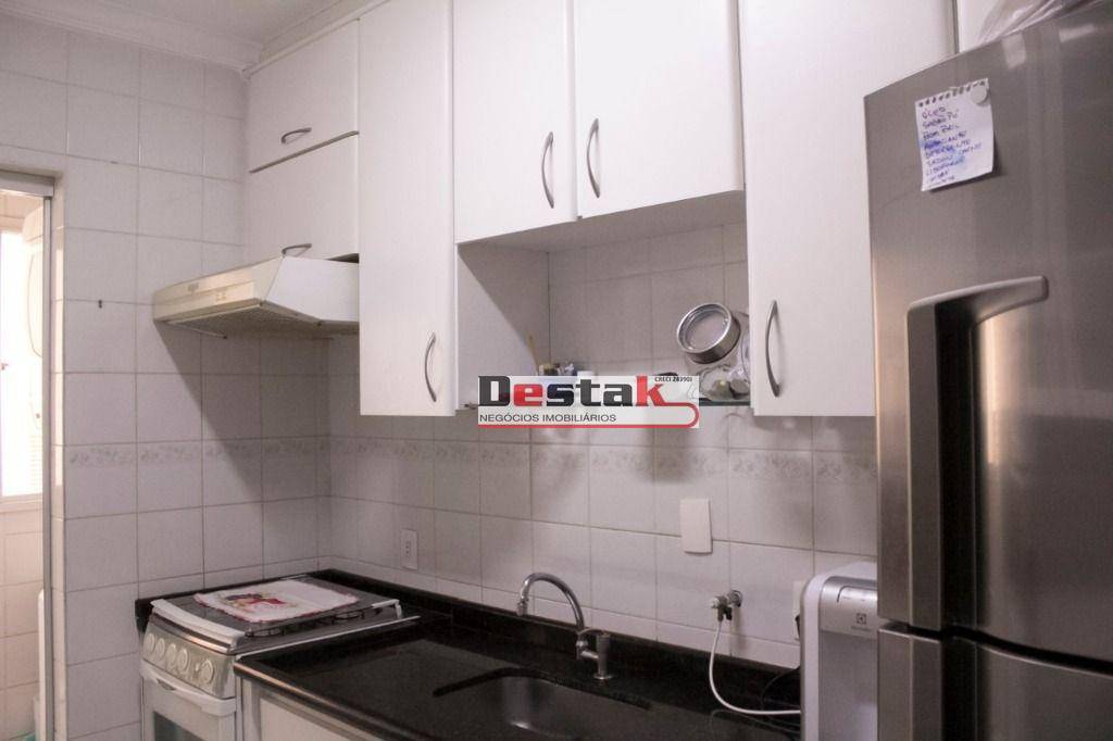 Apartamento à venda com 3 quartos, 85m² - Foto 19