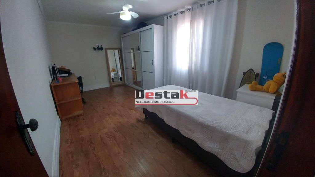 Sobrado à venda com 3 quartos, 185m² - Foto 12