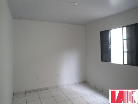 Casa para alugar com 1 quarto, 35m² - Foto 13