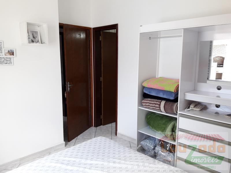 Casa à venda com 4 quartos, 360m² - Foto 19