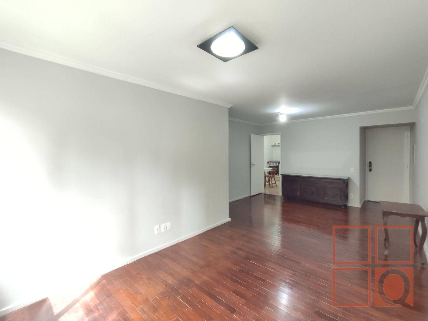 Apartamento à venda e aluguel com 3 quartos, 105m² - Foto 7