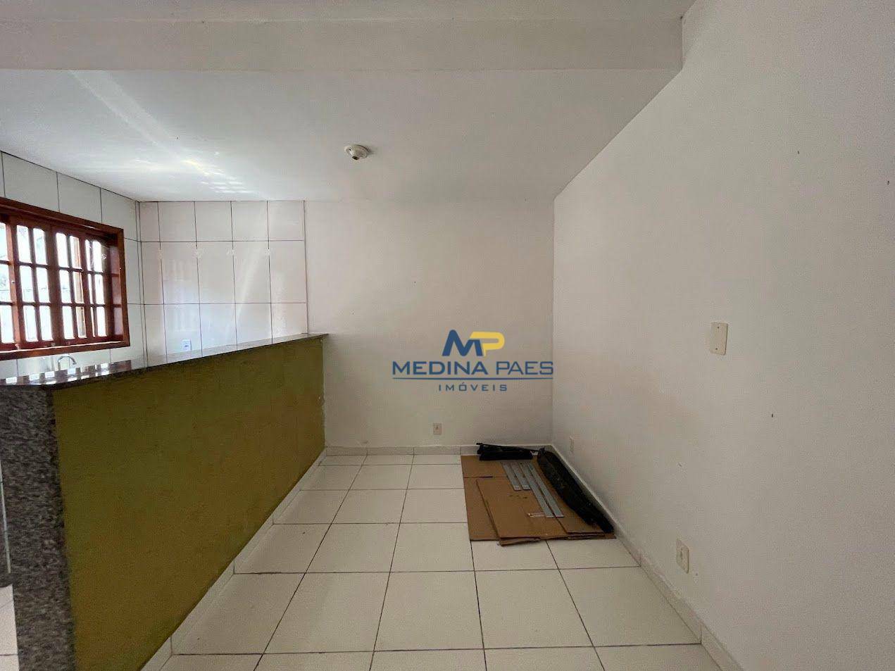 Casa à venda com 2 quartos, 95m² - Foto 8