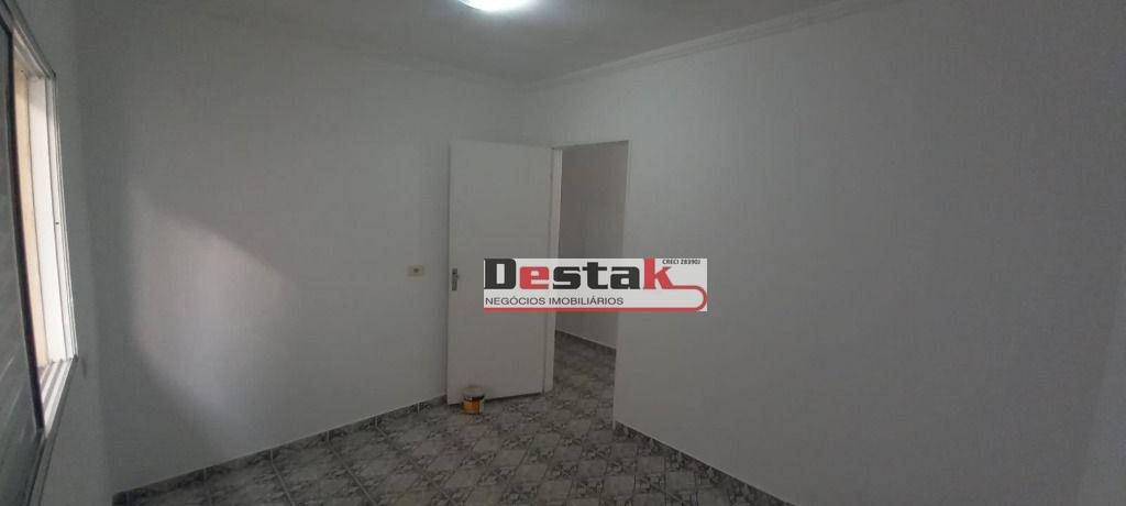 Sobrado à venda com 4 quartos, 180m² - Foto 31