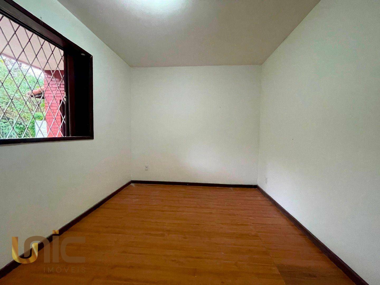 Casa de Condomínio à venda com 5 quartos, 340m² - Foto 18