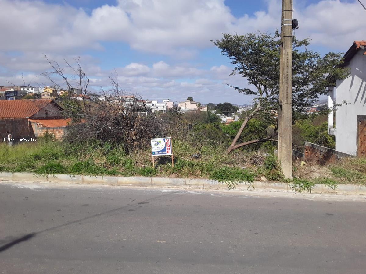 Terreno à venda, 300m² - Foto 1