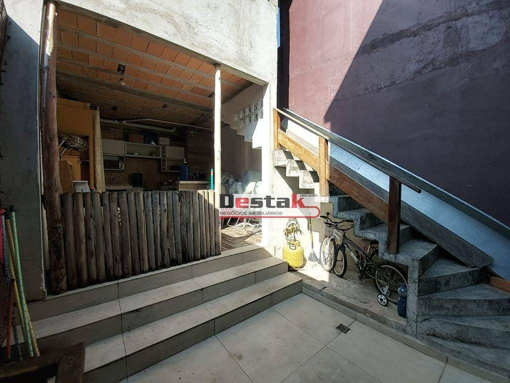 Sobrado à venda com 2 quartos, 175m² - Foto 38