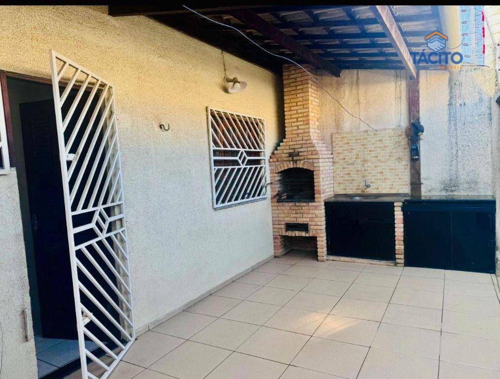 Casa à venda com 3 quartos, 80m² - Foto 8