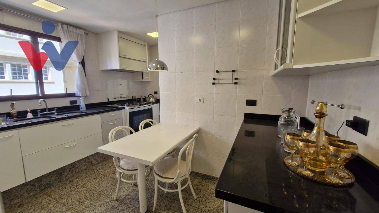 Apartamento à venda com 4 quartos, 164m² - Foto 22