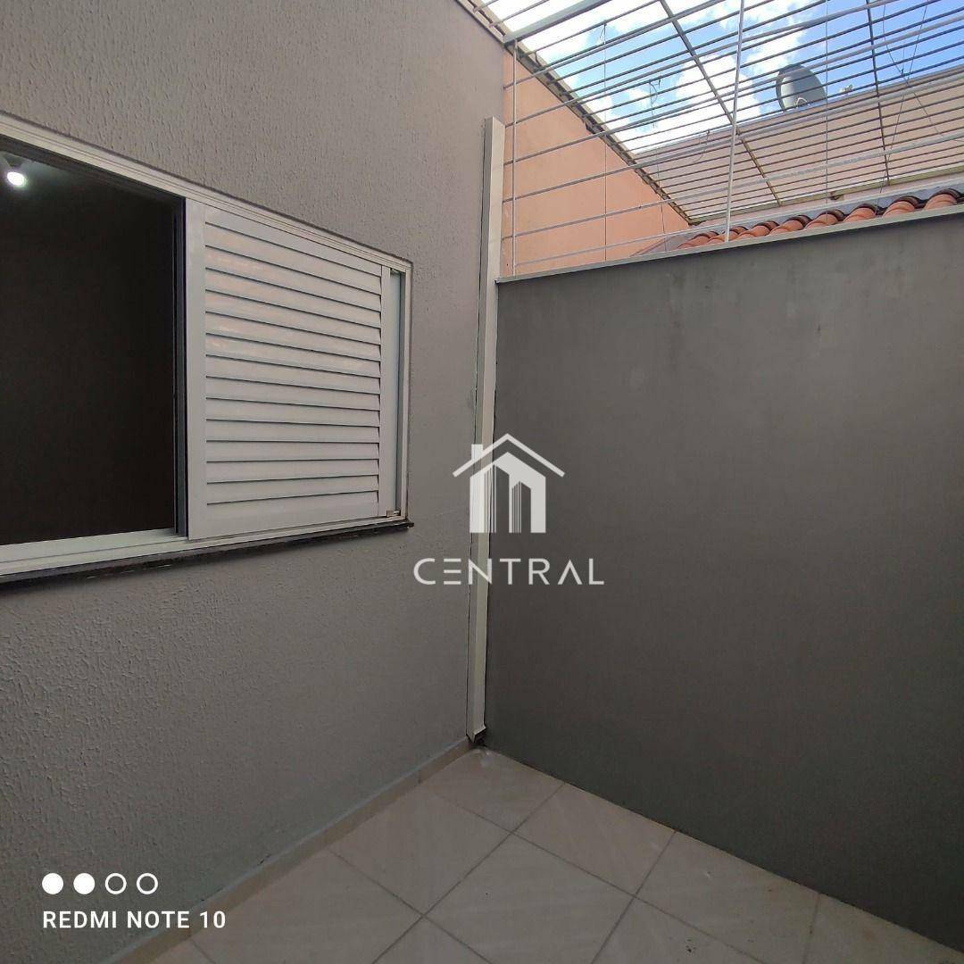 Casa à venda com 2 quartos, 75m² - Foto 24