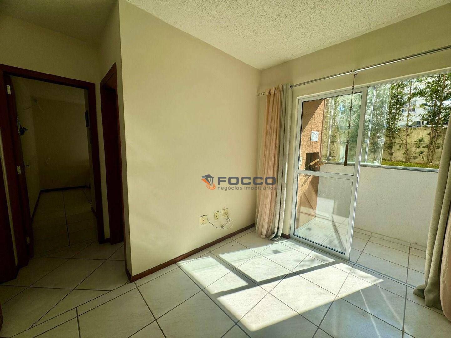 Apartamento à venda com 2 quartos, 48m² - Foto 4