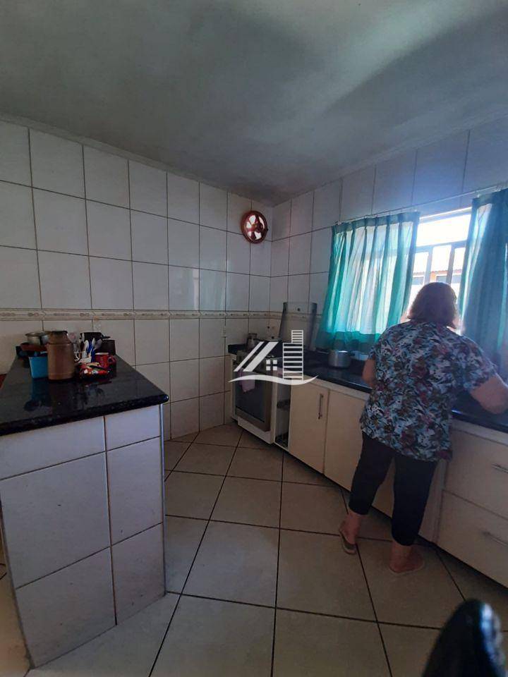 Sobrado à venda e aluguel com 3 quartos, 142m² - Foto 10