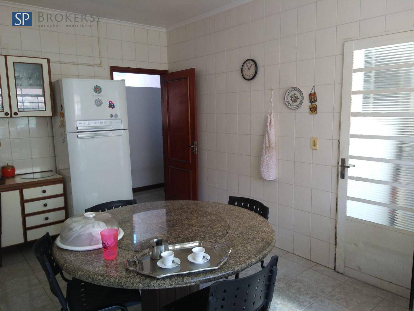 Casa à venda com 3 quartos, 185m² - Foto 17