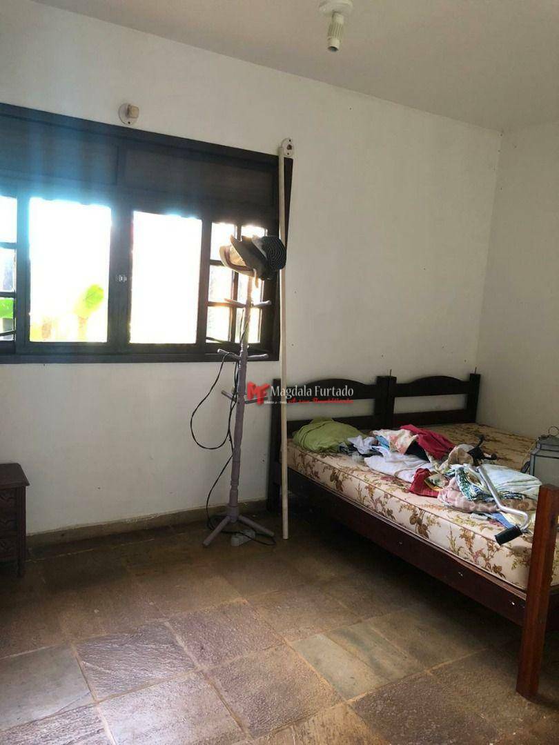 Casa à venda com 4 quartos, 360m² - Foto 20