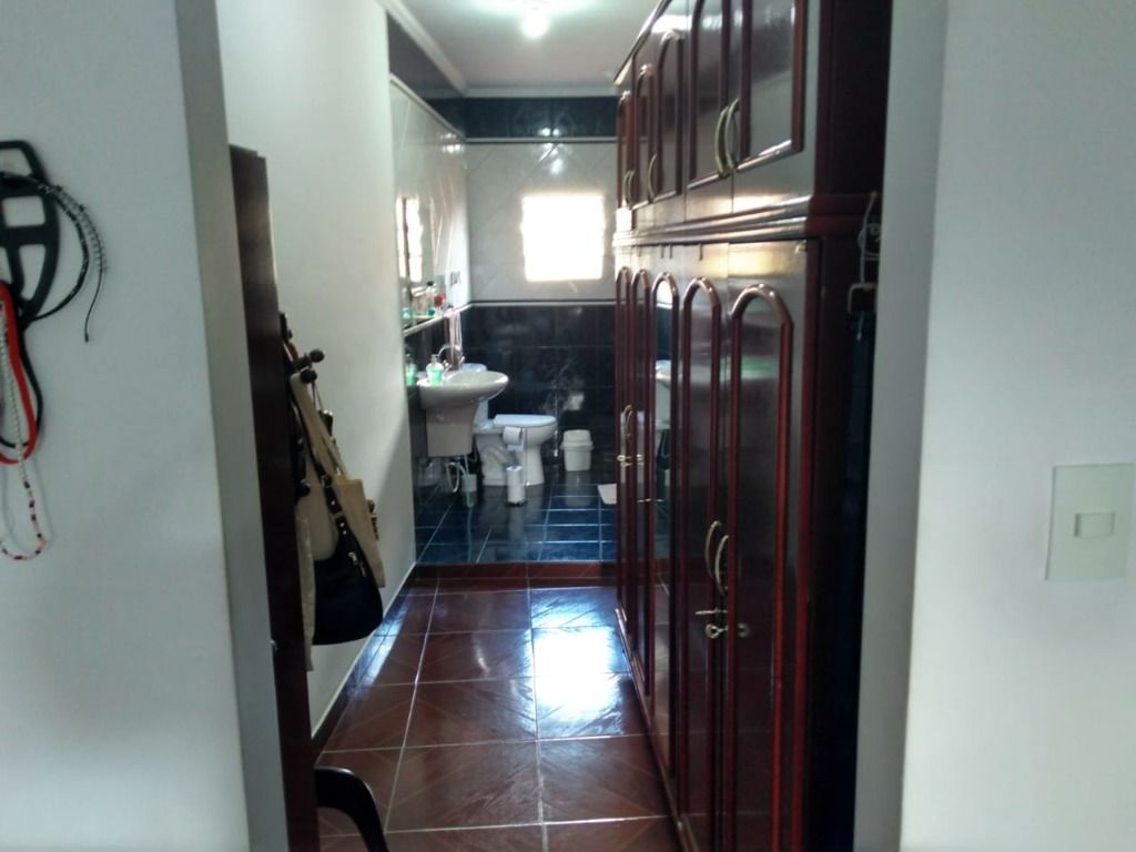 Sobrado à venda com 3 quartos, 188m² - Foto 5