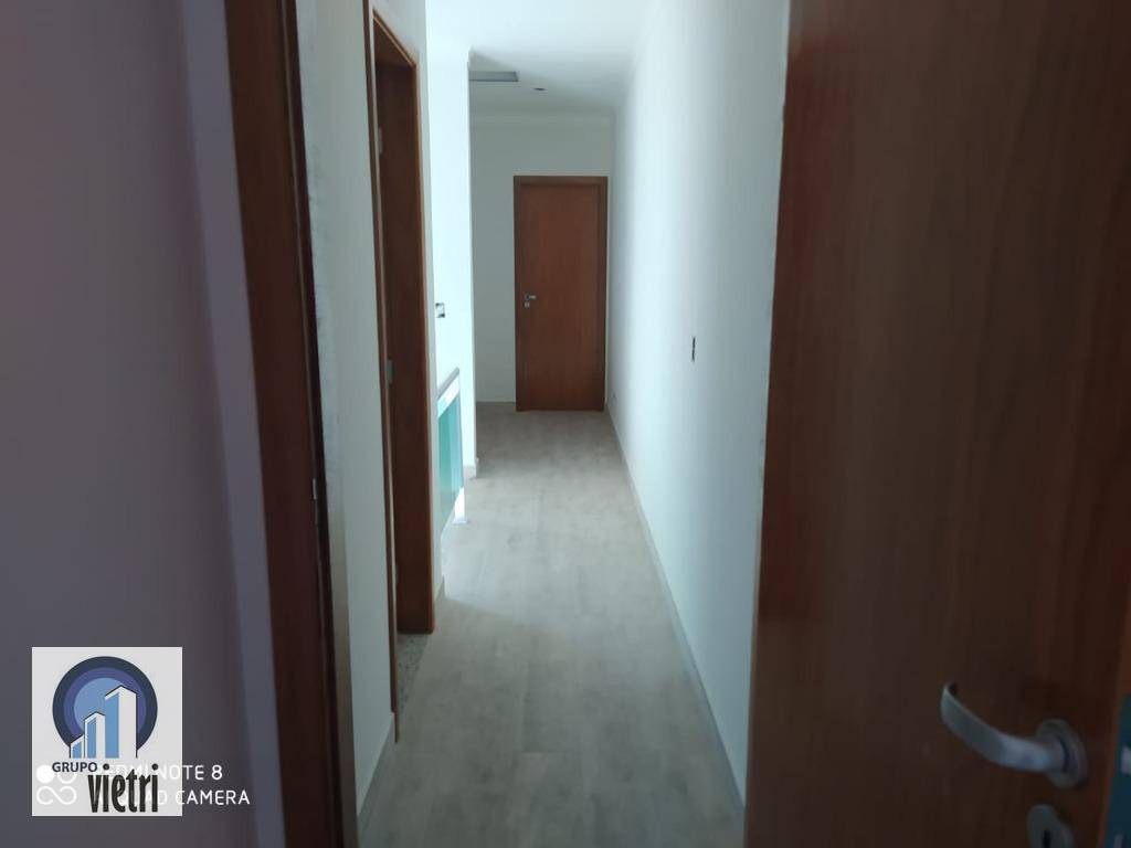 Sobrado à venda com 3 quartos, 200m² - Foto 12