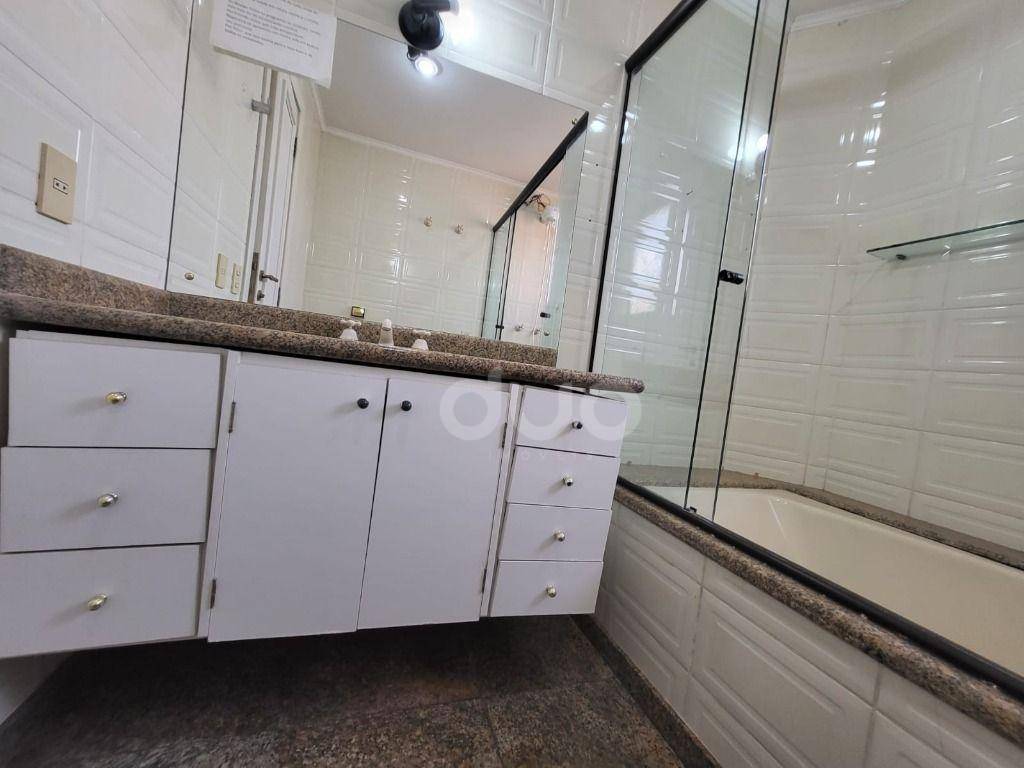 Apartamento à venda com 4 quartos, 198m² - Foto 19