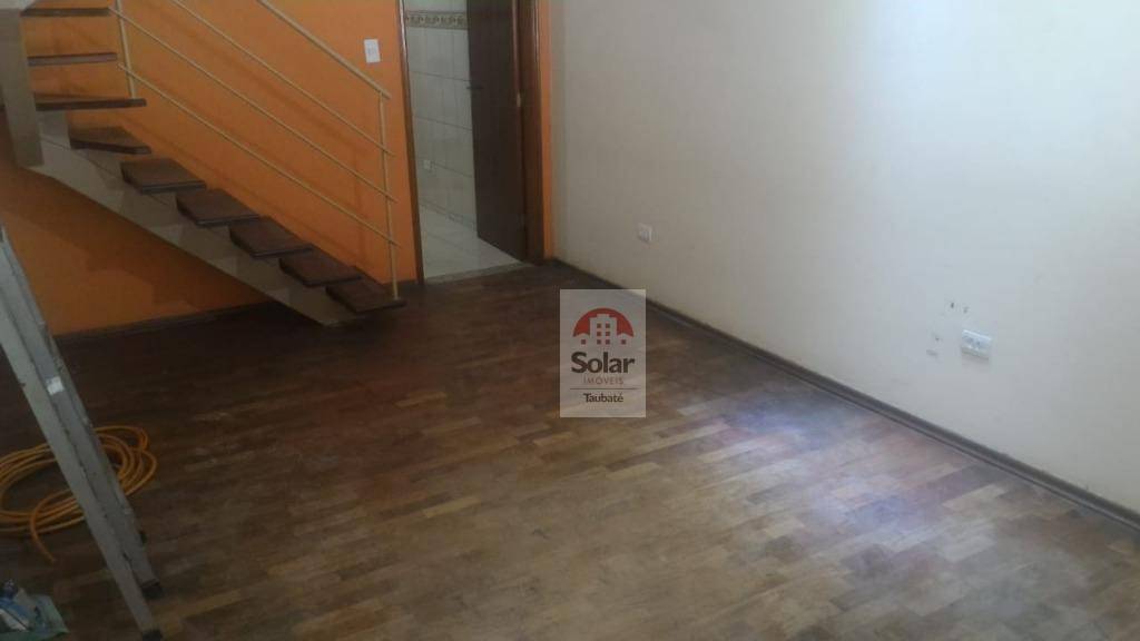 Casa à venda com 3 quartos, 165m² - Foto 2